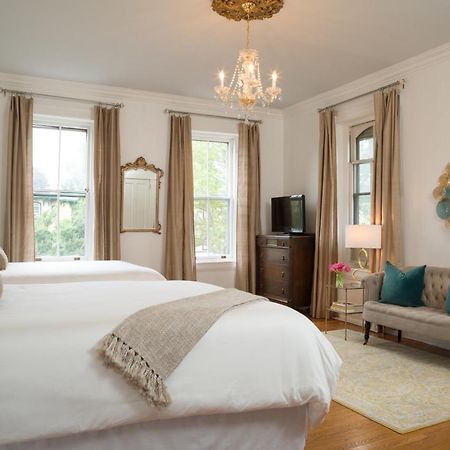 Akwaaba Philadelphia Bed & Breakfast Exterior photo